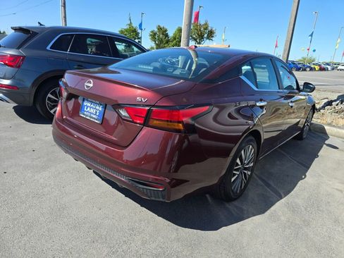 Used 2023 Nissan Altima 2.5 SV image 6