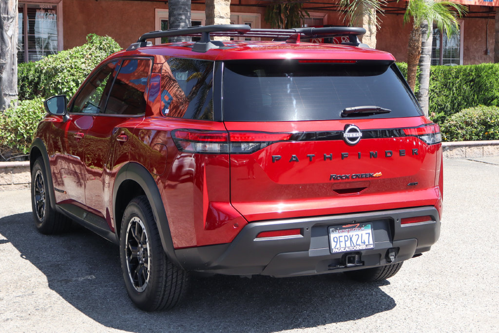 Used 2023 Nissan Pathfinder Rock Creek AWD/4WD image 6
