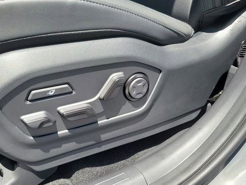 Certified 2026 Hyundai Santa Fe Calligraphy AWD/4WD image 16