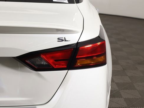 Used 2022 Nissan Altima 2.5 SL image 17