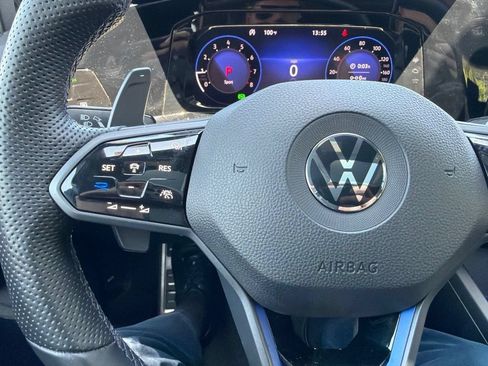 Used 2022 Volkswagen Golf R AWD/4WD image 14