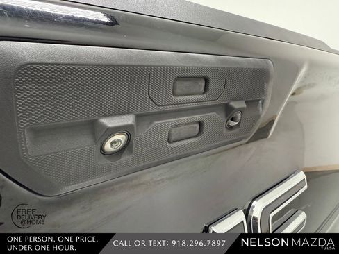 Used 2019 GMC Sierra 1500 Denali w/ Denali Ultimate Package AWD/4WD image 37