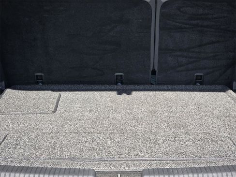 Used 2020 Volkswagen Atlas Cross Sport SEL R-Line w/ Cross Sport MDO Package image 23