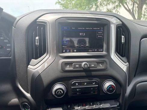 Used 2025 Chevrolet Silverado 2500 Custom w/ Custom Convenience Package AWD/4WD image 16