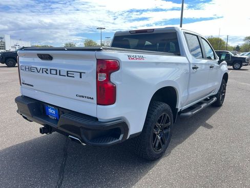 Certified 2023 Chevrolet Silverado 1500 Custom Trail Boss w/ LPO, Dark Essentials Package AWD/4WD image 6