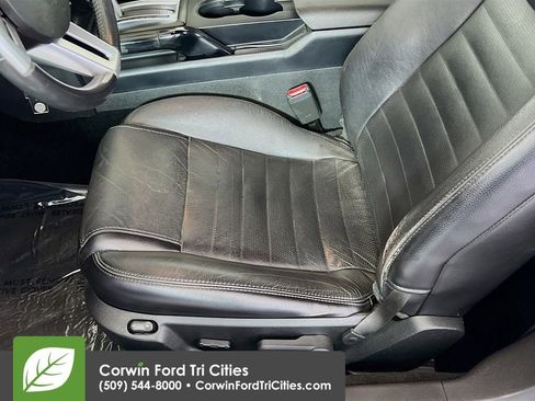 Used 2006 Ford Mustang GT Premium RWD image 20