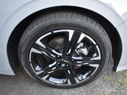 Used 2024 Kia K5 GT-Line image 33