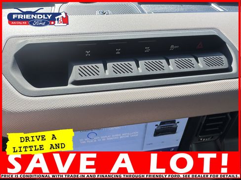 Used 2023 Ford Bronco Wildtrak image 27