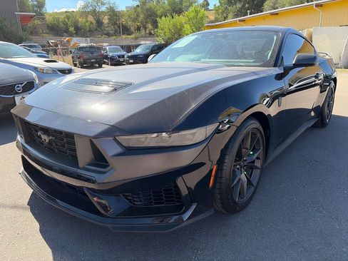 Used 2026 Ford Mustang Dark Horse RWD image 3
