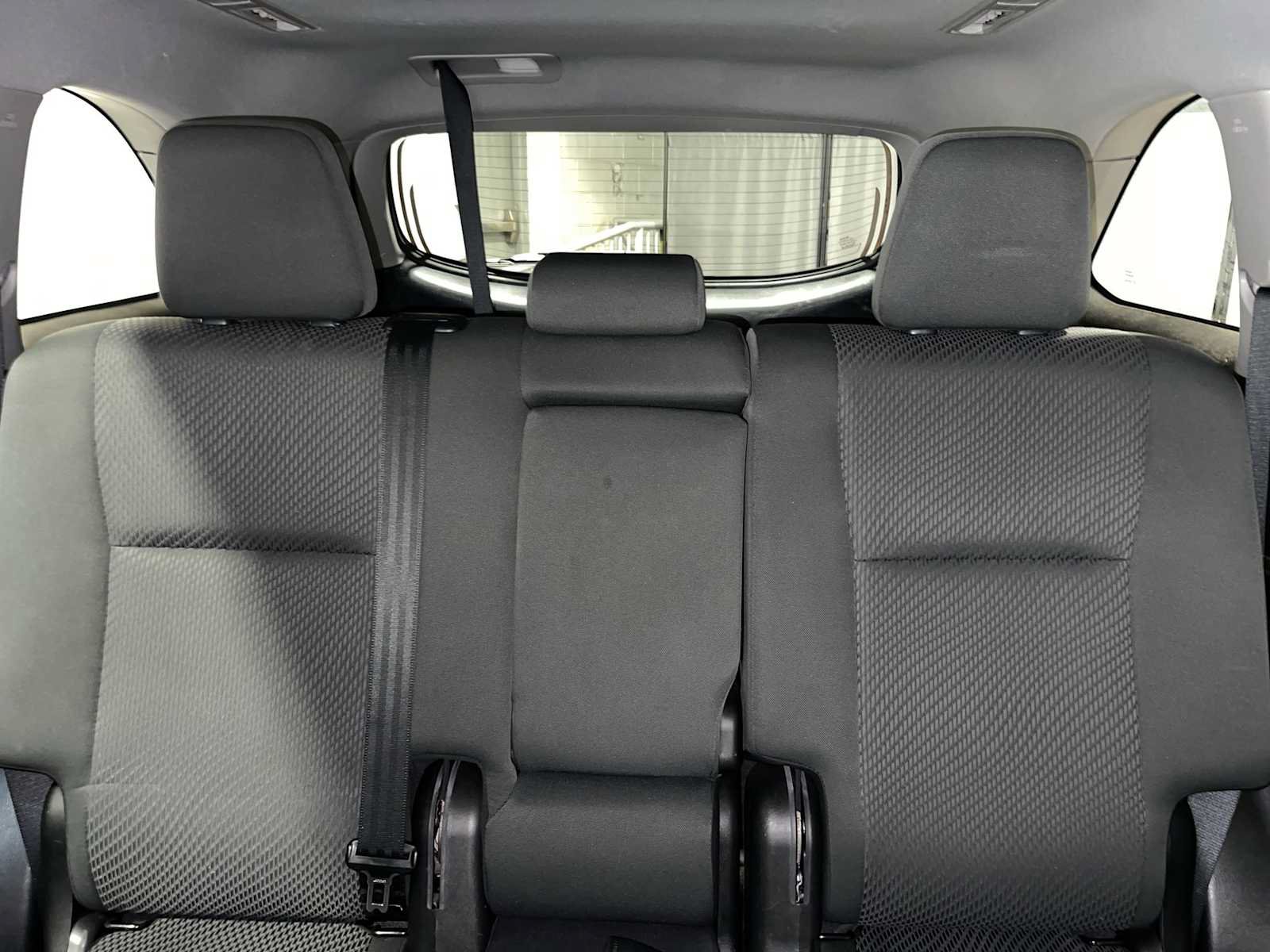 Used 2019 Toyota Highlander LE AWD/4WD image 22