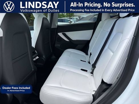 Used 2022 Tesla Model Y Long Range AWD/4WD image 14