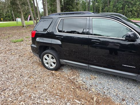 Used 2017 GMC Terrain SLE w/ Convenience Package image 5