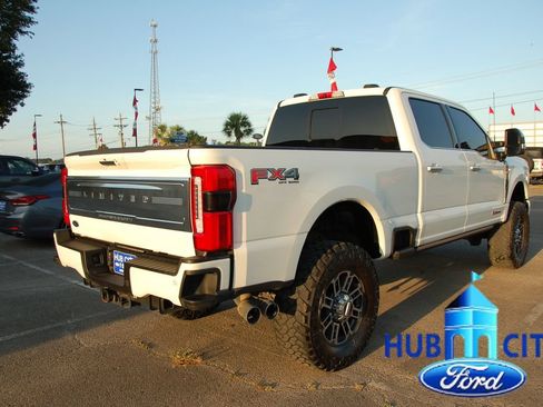Used 2024 Ford F250 Limited w/ FX4 Off-Road Package AWD/4WD image 5