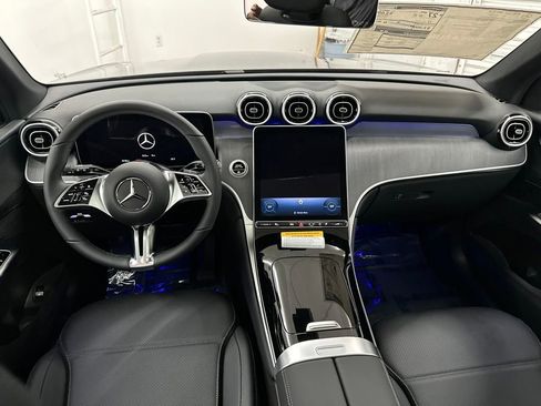 New 2026 Mercedes-Benz GLC 300 image 23