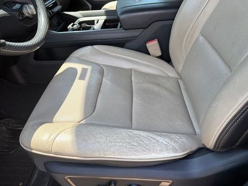 Used 2019 RAM 1500 Limited AWD/4WD image 5