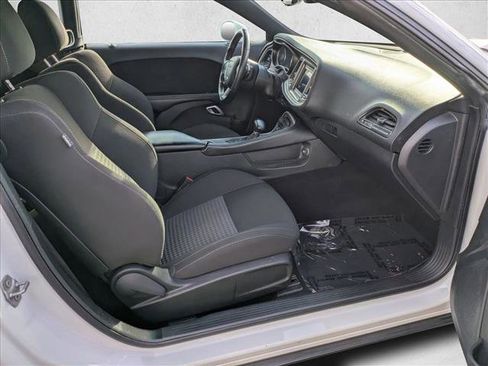 Used 2022 Dodge Challenger GT image 20