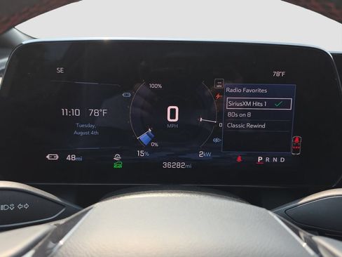 Used 2025 Chevrolet Equinox EV RS FWD image 10