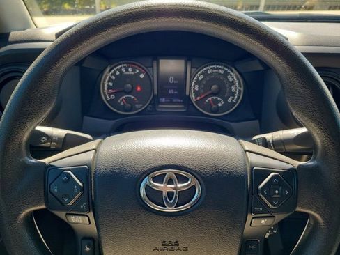 Used 2020 Toyota Tacoma SR w/ SR Convenience Package image 20