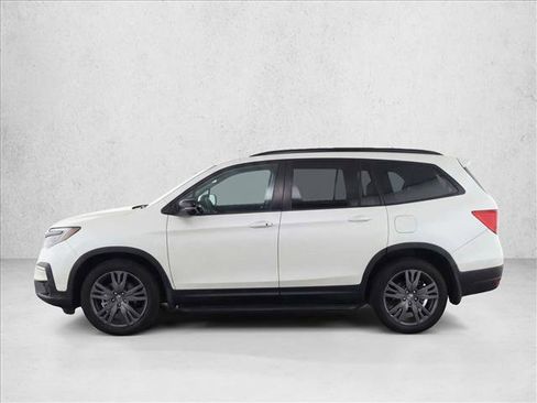 Used 2022 Honda Pilot Sport image 4