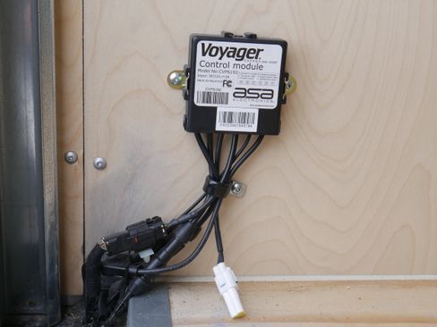 New 2025 Chevrolet Express 3500 w/ Power Convenience Package RWD image 13