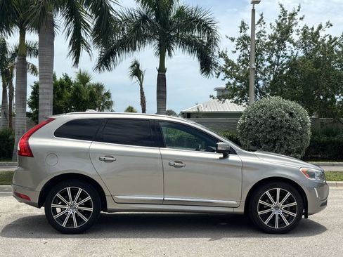 Used 2015 Volvo XC60 T5 Platinum FWD image 46