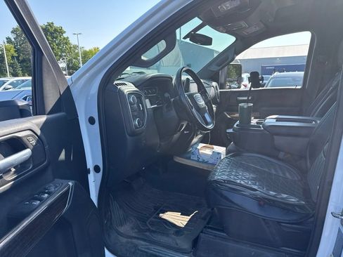 Used 2023 GMC Sierra 2500 SLE AWD/4WD image 2