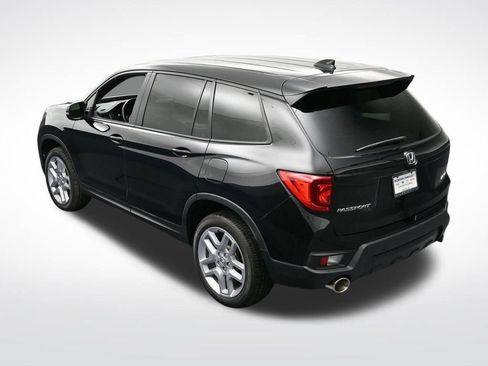 Used 2025 Honda Passport EX-L image 18
