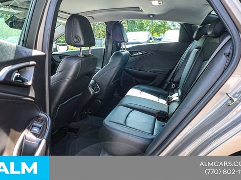 Used 2024 Chevrolet Malibu LT FWD image 18