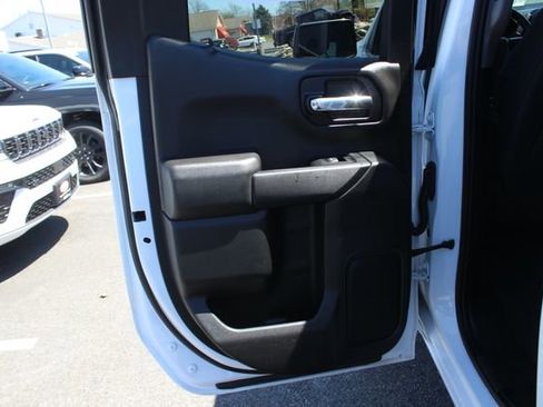 Used 2019 Chevrolet Silverado 1500 LT w/ All-Star Edition AWD/4WD image 22