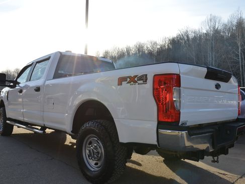 Used 2020 Ford F250 XL w/ Power Equipment Group image 4