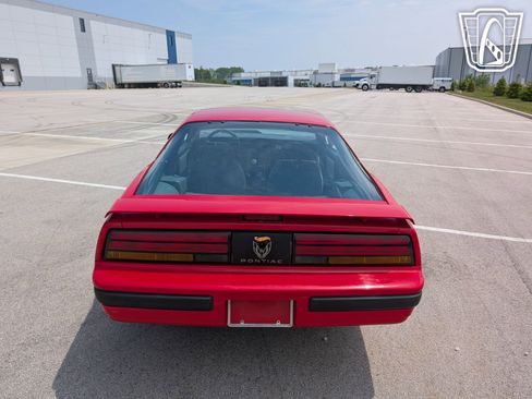 Used 1989 Pontiac Firebird Coupe image 10