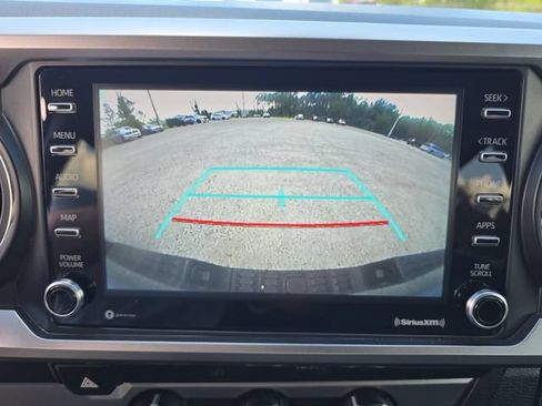 Used 2023 Toyota Tacoma SR5 RWD image 18