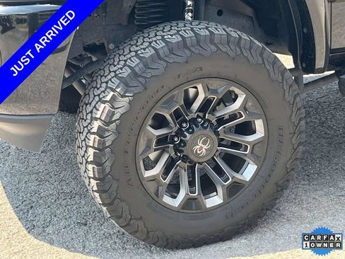 Used 2025 RAM 2500 Big Horn AWD/4WD image 10