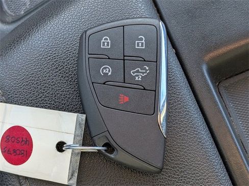 Used 2022 Chevrolet Silverado 1500 LT image 30