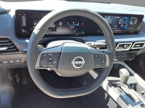 New 2026 Nissan Sentra SL w/ Floor Mat Package FWD image 22