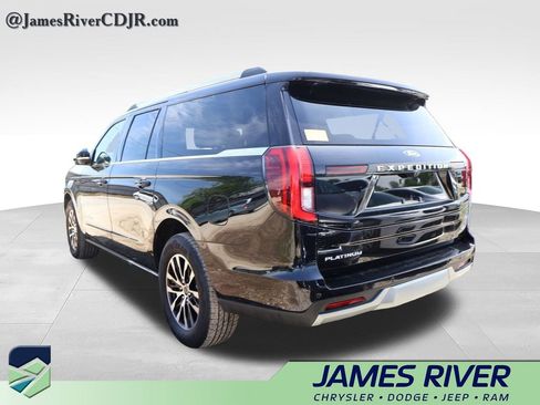 Used 2025 Ford Expedition Max Platinum AWD/4WD image 17