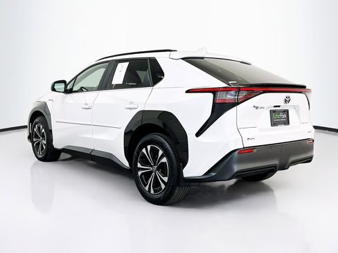 Used 2024 Toyota bZ4X AWD w/ Weather Package image 5