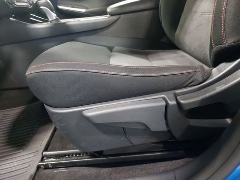 Certified 2025 Nissan Sentra SR w/ Midnight Edition FWD image 29
