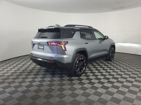 New 2026 Chevrolet Equinox RS image 4