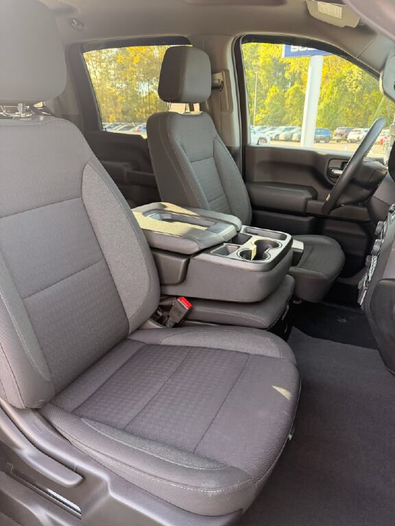 Used 2024 Chevrolet Silverado 2500 Custom w/ Custom Convenience Package AWD/4WD image 19
