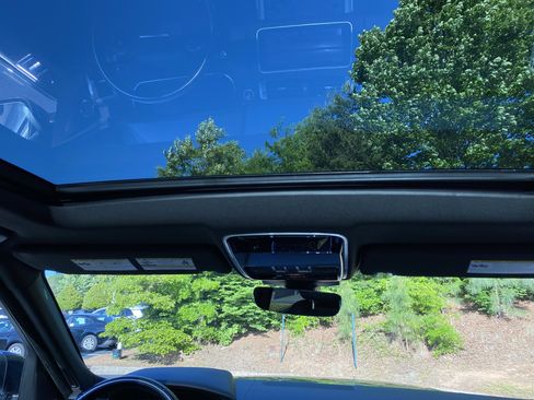 Used 2019 Land Rover Range Rover Sport Supercharged AWD/4WD image 20