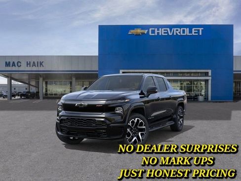 New 2024 Chevrolet Silverado EV RST AWD/4WD image 8