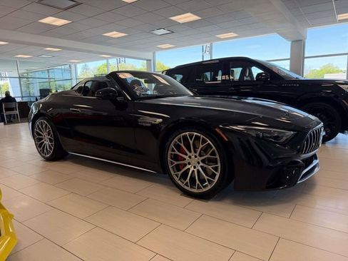 Used 2022 Mercedes-Benz SL 55 AMG 4MATIC image 6