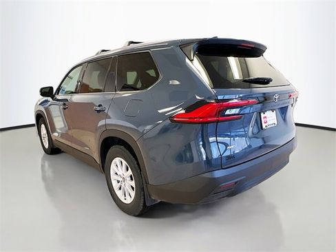 Used 2024 Toyota Grand Highlander XLE image 38