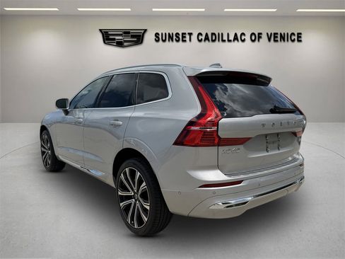 Used 2023 Volvo XC60 B5 Ultimate w/ Climate Package FWD image 5