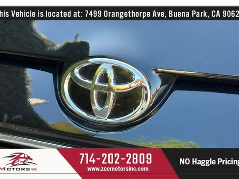 Used 2019 Toyota Yaris LE FWD image 60