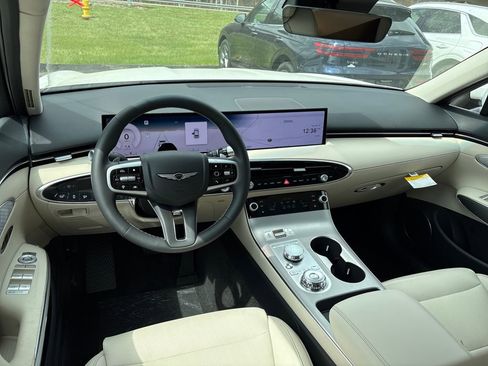 New 2026 Genesis GV70 2.5T Select image 10