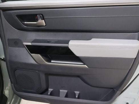 New 2026 Toyota Tundra Limited AWD/4WD image 14