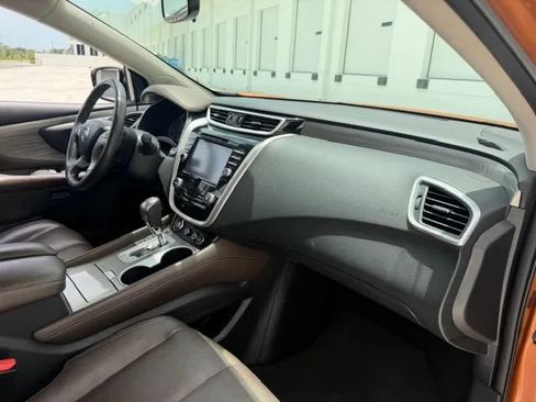 Used 2015 Nissan Murano Platinum w/ Platinum Technology Package FWD image 15