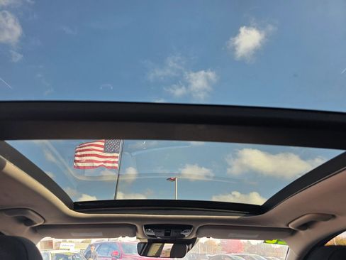 Used 2023 Kia K5 EX w/ EX Premium Package image 10